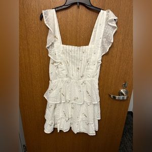Adelyn Rae white floral dress